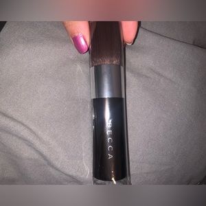 BNIB BECCA SOFT KABUKI BRUSH
